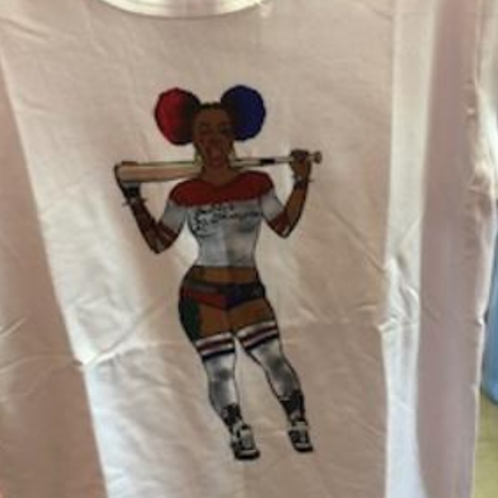 Cardi white T